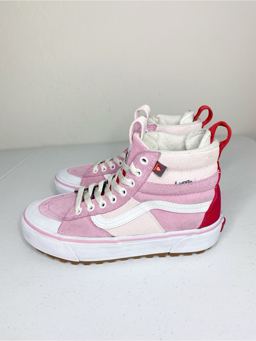 Vans SK8-Hi MTE 2.0 DX Utility Weather Ready Custom Sneaker Pink/Red Size 8